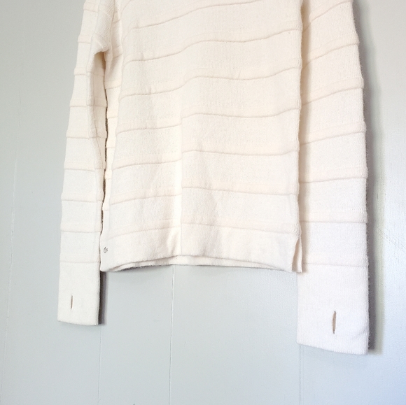Lacoste Turtleneck Sweater - Picture 2 of 7